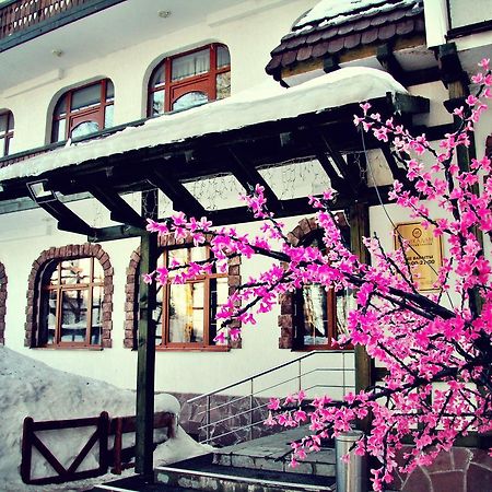 Lido Hotel Ufa Exterior photo